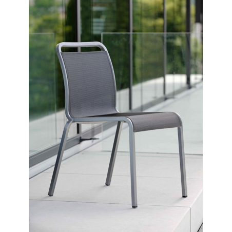 OSKAR Chaise Empilable