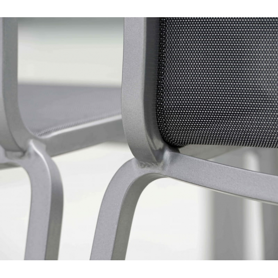 OSKAR Chaise Empilable